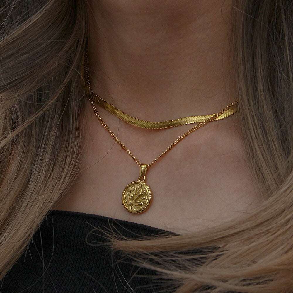 Flower Circle Coin Necklace