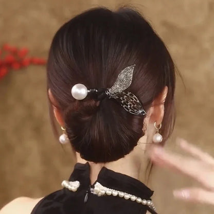 Fashionable Hair Curley Clips